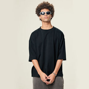 Summer 230GSM Heavy Weight T-shirts Cotton Oversized Tshirt Custom Logo Design Boxy Blank Men's T Shirt - Product Image 2