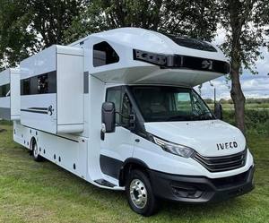 Minivan de Aluminio de Lujo, la Más Vendida, Autocaravana para Viajes, Camping y Uso Doméstico, con Aire Acondicionado y Comodidades de Auto - Product Image 2