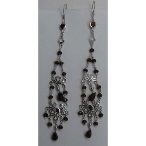 Pendientes de Araña y Colgantes Shah Gems para Mujer con Granate Natural, Plata de Ley 925 con Diseño Floral y Perla de Agua Dulce - Product Image 1