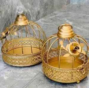 Kandang burung logam jadi emas menangkap mata untuk dekorasi rumah Taman & Rumah pertanian kandang burung dekoratif dengan tingkat grosir