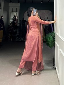 Traje de Salwar de seda de tejido viscosa de colección étnica india con remolachas trabajo hecho a mano encaje táctil ropa de boda y fiesta para mujer - Product Image 5