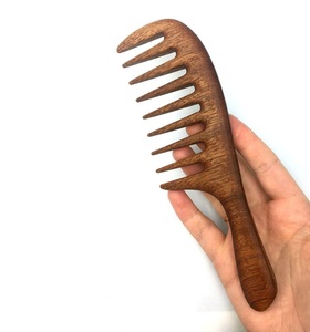 Peine de pelo de viaje portátil hecho a mano logotipo personalizado peine común de madera de melocotón Natural antiestático ecológico para uso doméstico niños - Product Image 1