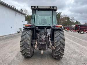 Tracteur Massey Ferguson 3090 4RM avec 120 CV pour transmission par engrenages moteur, haute productivité, composants principaux (moteur, boîte de vitesses, pompe) - Product Image 2