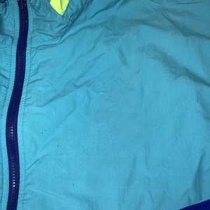 Veste coupe-vent en toile coupe-vent col montant pour hommes d'automne élégante conçue pour les sports de pluie et les tenues décontractées de tous les jours - Product Image 4