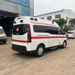 Ambulance d'occasion de haute qualité avec isolation, axe central et toit surélevé pour la surveillance - Product Image 3