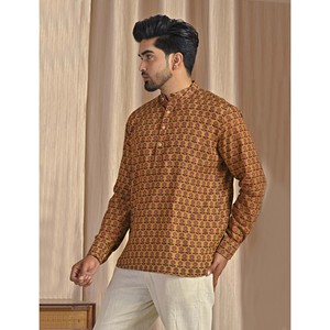 Kurta décontracté pour homme en coton imprimé à manches longues couleur moutarde respirant coupe courte - Product Image 4