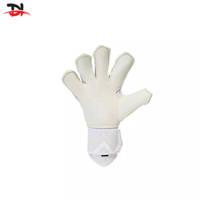 Gants de gardien de but de football en cuir antidérapant personnalisé de haute qualité avec protection UV imperméables et unisexes vente en gros - Product Image 4