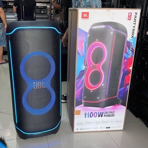 ลำโพงพกพา <span class=keywords><strong>JBL</strong></span> <span class=keywords><strong>PartyBox</strong></span> Ultimate 1100W / 720 / Stage <span class=keywords><strong>320</strong></span> ของแท้ 100% ใหม่เอี่ยม เสียงระดับมืออาชีพ ลำโพงไร้สายสำหรับงานปาร์ตี้ - Product Image 1