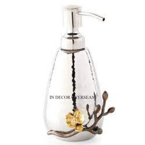 Vente en gros d'argent brillant poli de haute qualité distributeur de savon liquide Floral Designer accessoires de salle de bain - Product Image 4