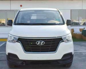 Pick-up d'occasion H1 Van 2023 blanc impeccable, conduite à gauche, transmission manuelle R18, sièges en tissu, toit ouvrant, Bluetooth - Product Image 1