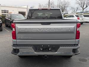 Chevrolet Silverado 1500 LT 2024 Usada en Buen Estado - Product Image 6