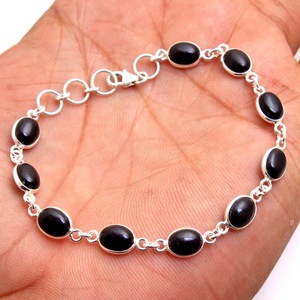 Pulsera de diseñador de Plata de Ley 925 de alta calidad con piedras preciosas ovaladas de ónix negro Elegante regalo de boda o fiesta - Product Image 4