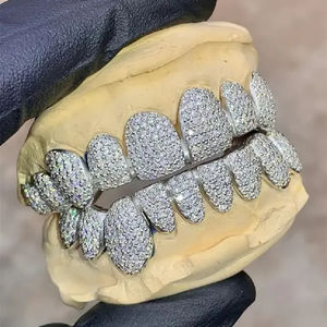 Hip Hop Personality Grillz Teeth Top Bottom Set con VVS Clarity Moissanite Diamond Iced Out Custom 14kt White Gold Grillz - Product Image 2