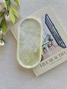 Plateau en marbre de qualité supérieure, améliorant la décoration de table avec une texture de pierre naturelle et une apparence élégante - Product Image 4