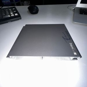 โปรไฟล์แผงอัดขึ้นรูปอลูมิเนียมในราคาถูกที่ song hong อลูมิเนียมเวียดนามเกรดอุตสาหกรรมปรับแต่งได้ - Product Image 1