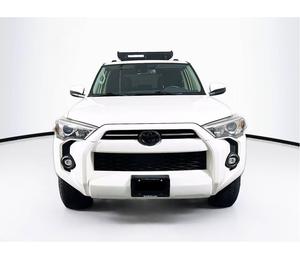 (TB) Toyota 4Runner Trail Edición Especial 2022/2023, 4 Puertas, SUV 4x4 (4.0L 6 Cilindros 5A) - Camioneta SUV Usada a Buen Precio - Product Image 5