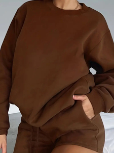 Chándal holgado de manga larga con cuello redondo para mujer, sudadera cómoda con capucha, conjunto corto, sudadera de gran tamaño, pantalones cortos, chándal a juego para mujer - Product Image 4