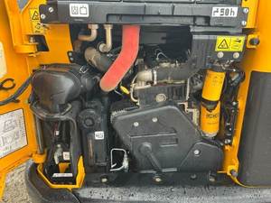 Chargeuse sur chenilles JCB 300TT4 2018 : Puissance robuste et stabilité sur chenilles - Product Image 4
