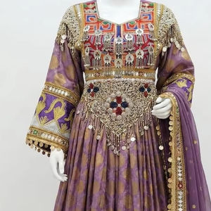 Vestido Maxi Afgano Largo Color Rosa Bebé con Bordado, Ropa Afgana Étnica Vintage Hecha a Mano, Vestido Tradicional Tribal. - Product Image 2