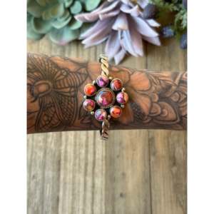 Brazalete de Plata de Ley con Turquesa Rosa Mohave y Cristales en Racimo Virginia Sandoval - Product Image 2