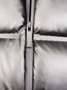 Veste matelassée classique, coupe ajustée, doudoune d'hiver, manteau chaud d'extérieur avec poches zippées - Product Image 3