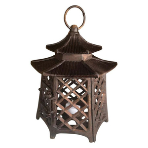 Lanterne de jardin en fer de style vintage, pagode antique, motif de pagode, éclairage extérieur, décoration d'accent pour la maison, ornement de jardin en métal - Product Image 1