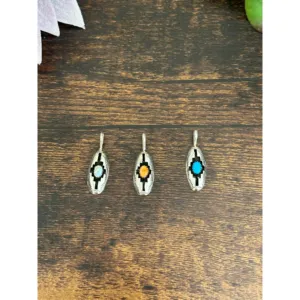 Pendentif en argent sterling avec breloque Navajo Shadow Box et motif bouclier orné de pierres - Product Image 1