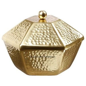 Pot de bougie de luxe en métal de qualité supérieure avec un beau couvercle supérieur de designer - Product Image 6