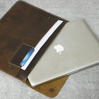 Sac à ordinateur portable en cuir véritable, vente chaude 2026, protection quotidienne et utilisation au bureau, convient également aux tablettes et aux ordinateurs portables