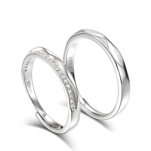 แหวนคู่เงินแท้ปรับขนาดได้ Jeulia Exclusive Mark of Love - Product Image 4