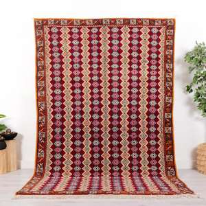Tapis marocains authentiques faits à la main en laine, motifs berbères traditionnels, styles vintage et modernes pour la décoration intérieure - Product Image 1