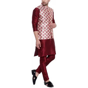 Vente en gros de gilets personnalisés pour hommes nouvellement conçus Slim Fit avec décoration de poche tissu matériel style d'impression à vendre - Product Image 3