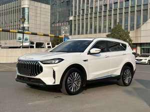 X70 Plus Champion 2024/2025, SUV Diésel de 4 Plazas, Asientos de Cuero, Techo Panorámico, Transmisión Automática, Cámara Trasera de 360°, Xenón - Product Image 2