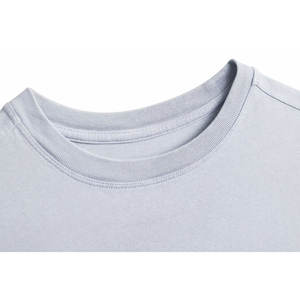 T-shirt unisexe en coton 100% avec impression DTG personnalisée, logo graphique, poids lourd, streetwear pour femmes - Product Image 6