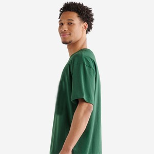 T-shirt graphique élégant pour hommes-Designs tendance avec coupe confortable, idéal pour les tenues décontractées et l'utilisation quotidienne - Product Image 5