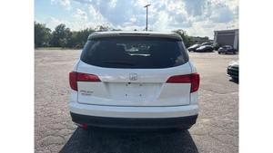 Oferta Especial 2022: Pilot EX-L FWD, Vehículo Usado Premium en Perfectas Condiciones, Listo para Conducir - Product Image 5