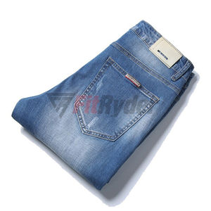 กางเกงยีนส์ขาสั้นลำลองผู้ชายขายส่ง สำหรับฤดูร้อน ความยาวระดับเข่า แห้งเร็ว ระบายอากาศดี บริการ OEM - Product Image 4