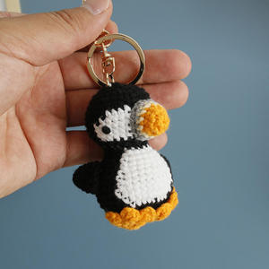 Llaveros de Animales Hechos a Mano al por Mayor: Llaveros de Zorro y Pingüino, Decoración y Regalos para Uso Diario, Aptos para Todas las Edades - Product Image 4