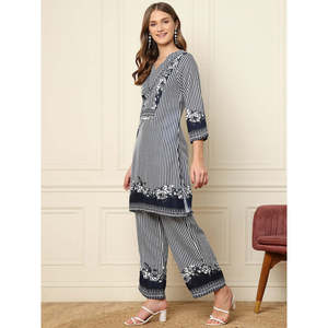 Conjuntos coordinados Deebaco para mujer, con rayas azules, cuello en V, manga tres cuartos, largo hasta el tobillo, estilo casual de verano, kurta con palazzo. - Product Image 3