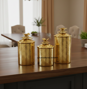 Recipiente Decorativo de Acero Inoxidable Dorado Martillado con Tapa de Mariposa, Almacenamiento Artesanal Ecológico de Lujo para Decoración del Hogar - Product Image 1