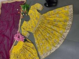 เปิดตัวชุดเดรสงานปาร์ตี้ดีไซน์ใหม่ ท็อป โดติ ซาลวาร์ และผ้าคลุมไหล่ ตัดเย็บสำเร็จ ชุดแบบดั้งเดิม ผ้าจอร์เจตต์เทียม - Product Image 6