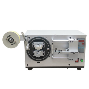Machine d'enrobage de colle entièrement automatique Machine d'enroulement de bobine de moteur de transformateur Machine d'enrobage d'autocollant de tête de <span class=keywords><strong>chargeur</strong></span> de câble de données - Product Image 1