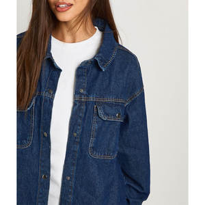 Veste en jean pour femmes avec logo personnalisé Manteau en jean bleu classique surdimensionné fabriqué en usine - Product Image 4