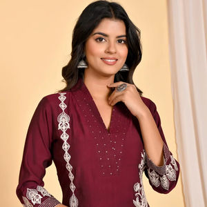 Traje de pantalón Kurti a cuadros tejido a mano indio para mujer, bordado tradicional, proveedor de fábrica de confianza, precio de la India - Product Image 1