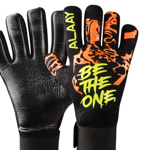 Guantes de Portero profesional Nuevos guantes de portero con protección de dedos por Alaay Industry - Product Image 4