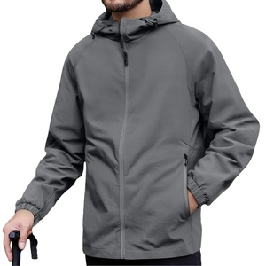 Chaqueta Softshell Ligera para Hombre, Chaqueta Impermeable con Capucha, Cortavientos para Senderismo, Impermeable, Chaqueta Cortavientos con Capucha para Exteriores 2026 - Product Image 2