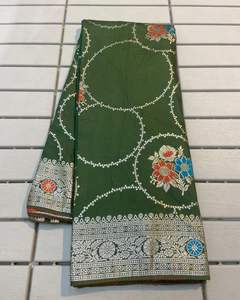 Sari de seda ruso suave puro de suministro al por mayor con el mejor tejido Zari & Meenakari Pallu para niñas, fiesta, boda, desgaste, Sari - Product Image 5