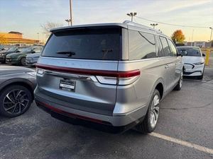 2024 Réserve de navigateur Lin-coln avec sièges en tissu de direction à gauche-Année modèle - Product Image 6