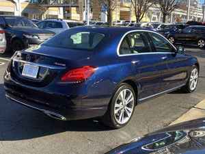 Mercedes-Benz C 300 4MATIC Sedán USADO COMO NUEVO - Product Image 5