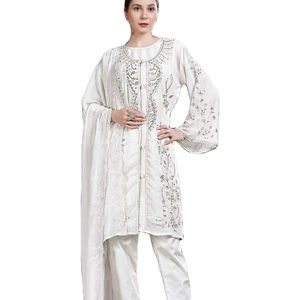Dernier Designer Faux Georgette Broderie Main Travail Kurti Set Par Fab Zone - Product Image 1
